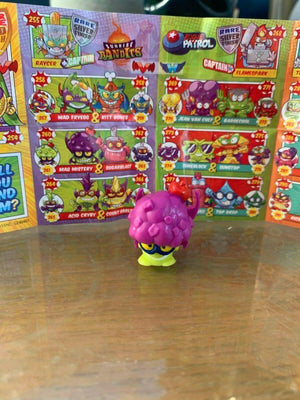 SUPERZINGS SERIES 4 KID KAZOOM GOLD SILVER PICK YOUR OWN DANGER GANG BLASTER JET