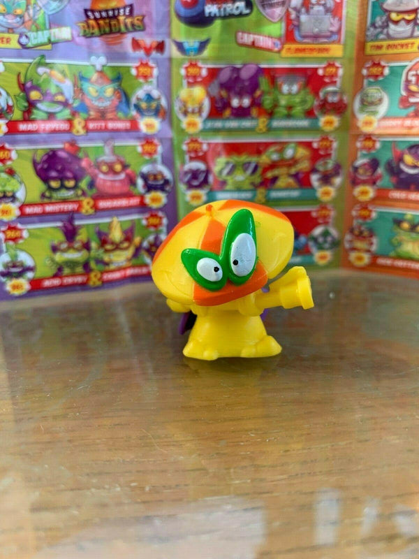 SUPERZINGS SERIES 4 KID KAZOOM GOLD SILVER PICK YOUR OWN DANGER GANG BLASTER JET - Recaptured LTD