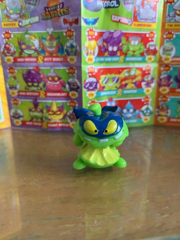 SUPERZINGS SERIES 4 KID KAZOOM GOLD SILVER PICK YOUR OWN DANGER GANG BLASTER JET - Recaptured LTD