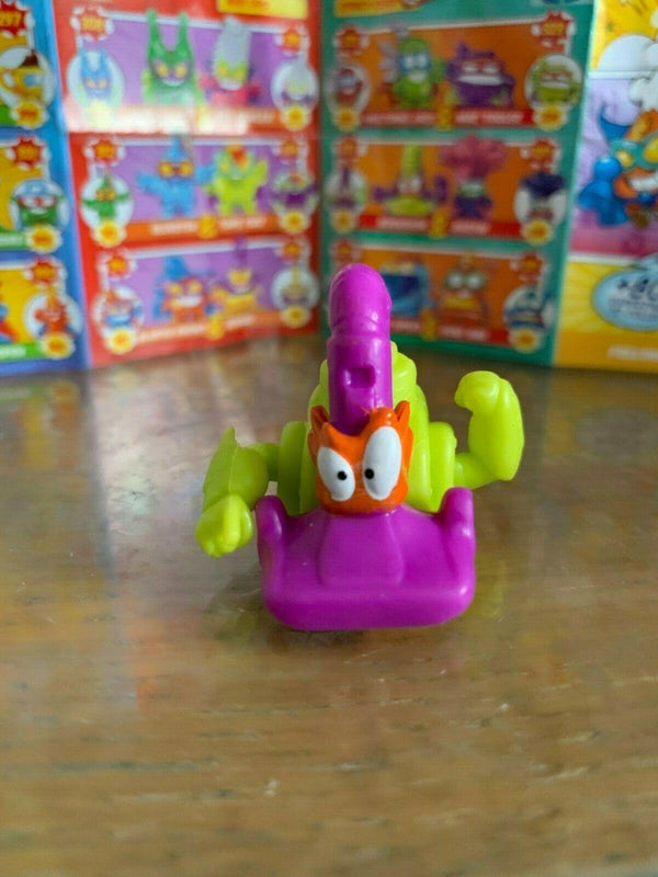 SUPERZINGS SERIES 4 KID KAZOOM GOLD SILVER PICK YOUR OWN DANGER GANG BLASTER JET - Recaptured LTD