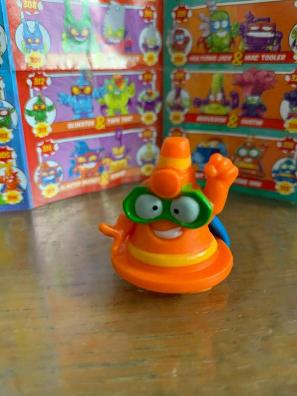 SUPERZINGS SERIES 4 KID KAZOOM GOLD SILVER PICK YOUR OWN DANGER GANG BLASTER JET - Recaptured LTD